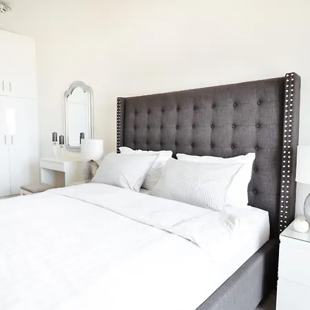 Noir Luxury House By Corfuescapes Διαμέρισμα Σιναράδες