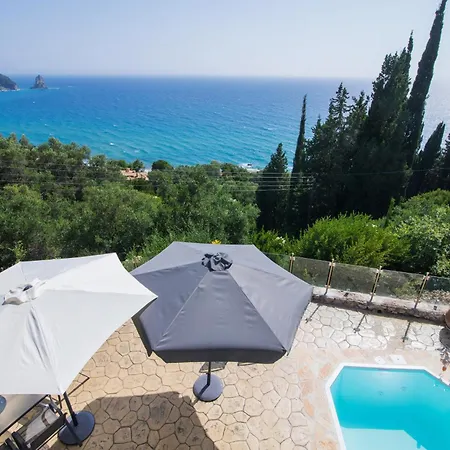 Noir Luxury House By Corfuescapes * Σιναράδες