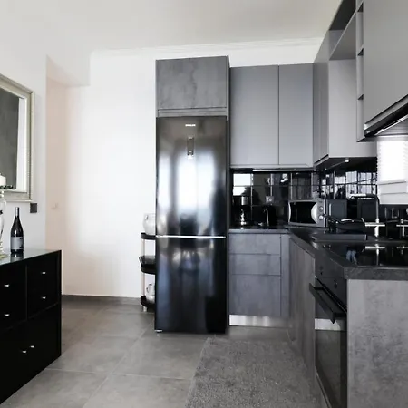 Appartamento Noir Luxury House By Corfuescapes *