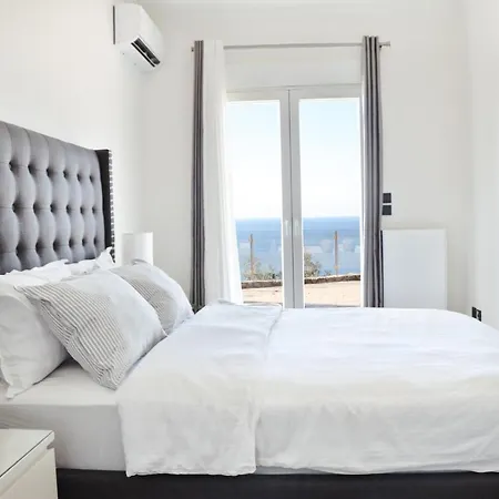 Noir Luxury House By Corfuescapes *