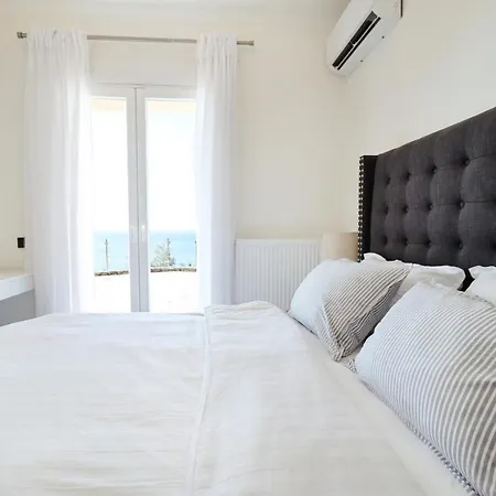 Appartamento Noir Luxury House By Corfuescapes *
