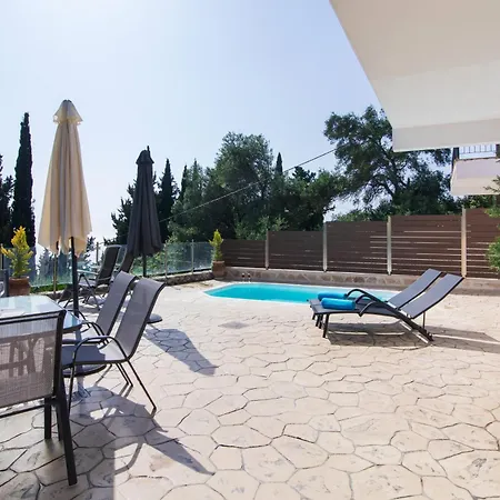 Noir Luxury House By Corfuescapes Appartamento